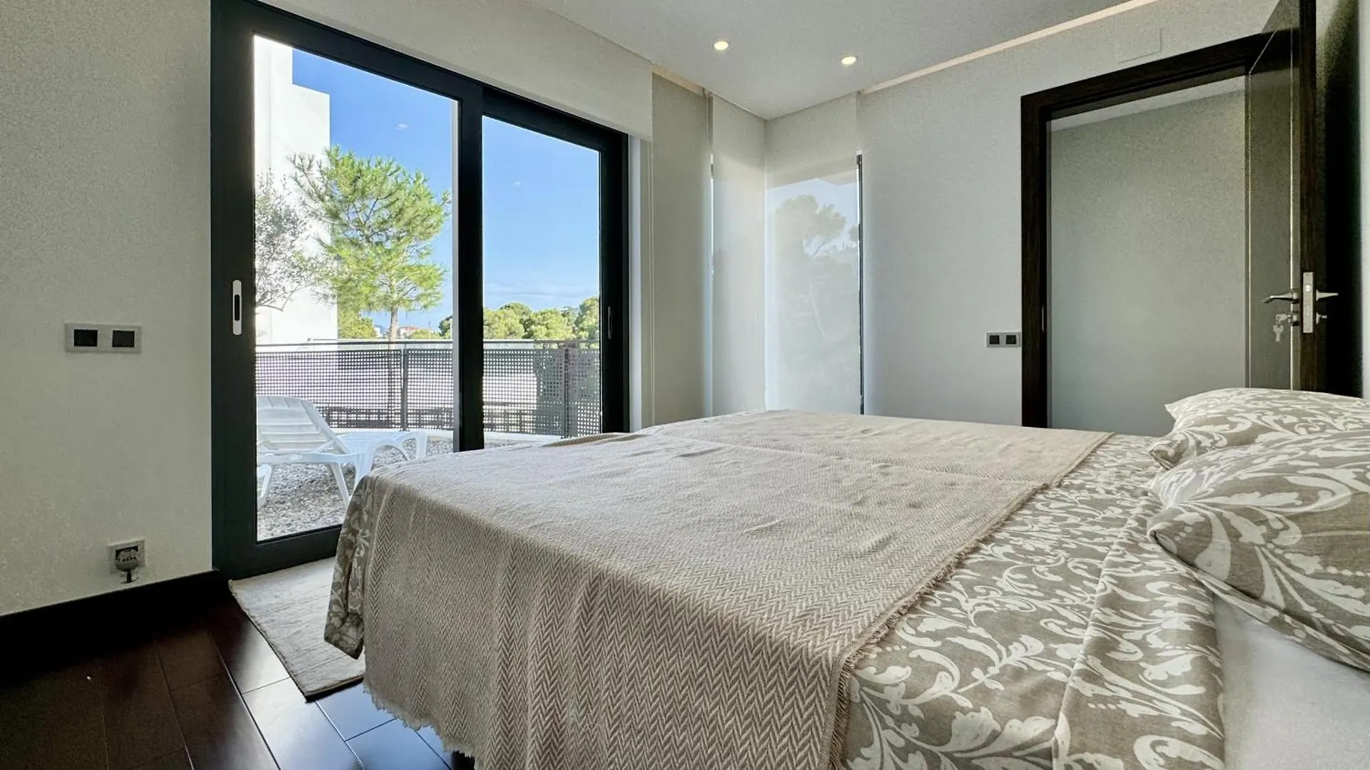Welcs Villa De Lujo 177 Emp Con Piscina Privada يانكا