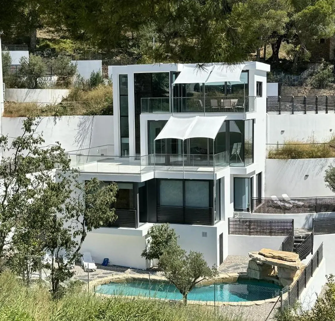 Welcs Villa De Lujo 177 Emp Con Piscina Privada Llanca